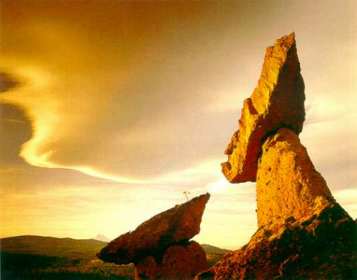 Balanced Rock, Lake Billy, Chinock, Oregon (Dennis Frates)